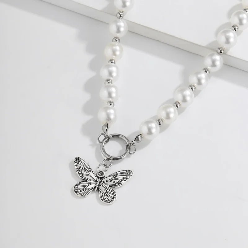 Trendy Pearl Butterfly Choker Necklace