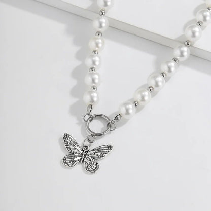 Trendy Pearl Butterfly Choker Necklace