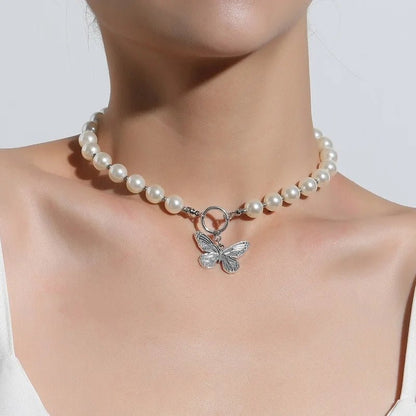 Trendy Pearl Butterfly Choker Necklace