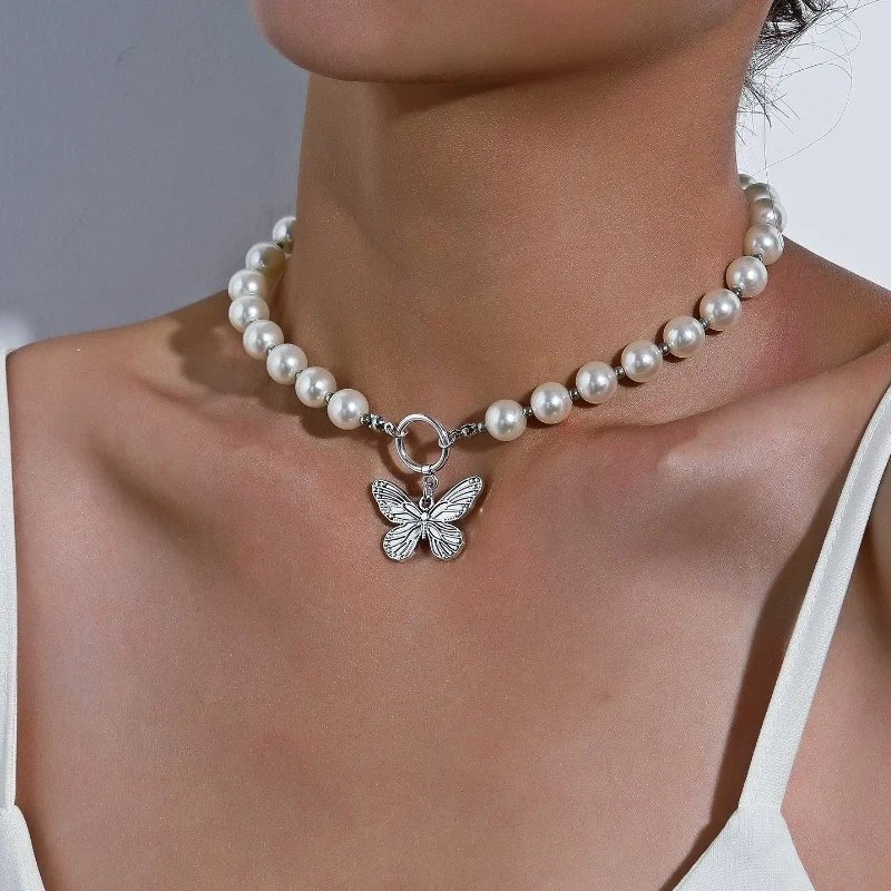Trendy Pearl Butterfly Choker Necklace - Yeezlab