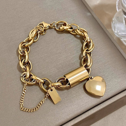 Statement Thick Link Heart Bracelet - Yeezlab