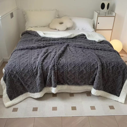 Cozy Plush Throw Blanket for Soft Warmth