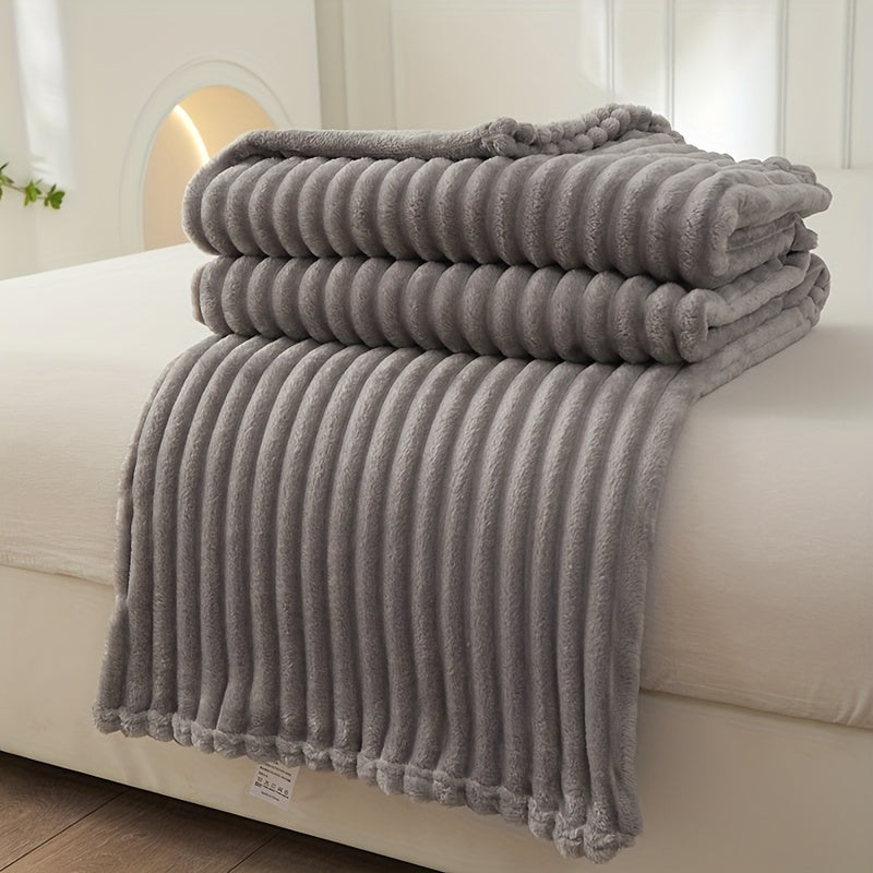 Cozy Fleece Blanket with Textured Pattern
