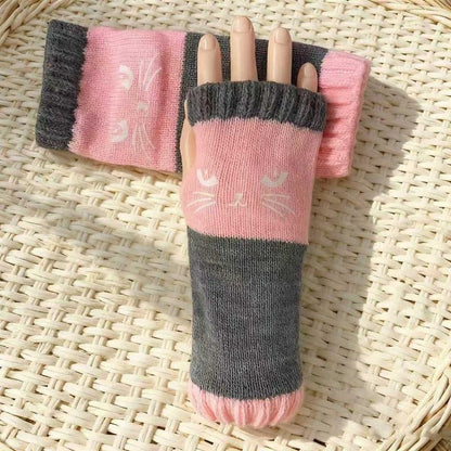 Warm Cat Pattern Fingerless Gloves