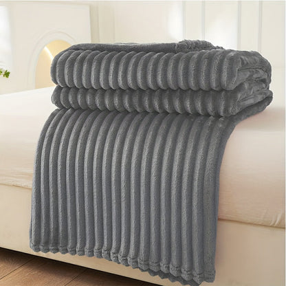 Cozy Fleece Blanket with Textured Pattern