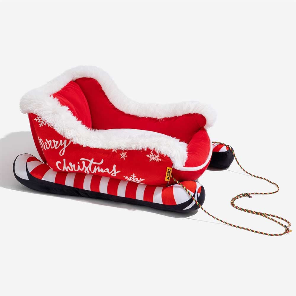 Cozy Plush Dog Bed for Warm Winter Sleep
