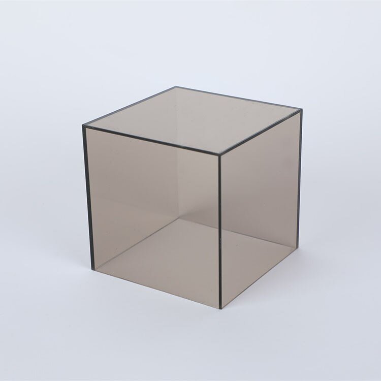 Clear Plastic Storage Container with Sleek Transparent Lid
