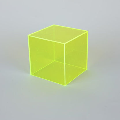 Clear Plastic Storage Container with Sleek Transparent Lid