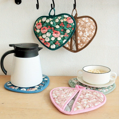 Heat Resistant Oven Mitts with Cute Heart Grip Covers