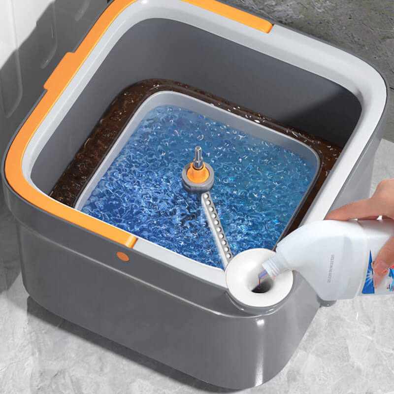 Effortless Automatic Mop Cleaner
