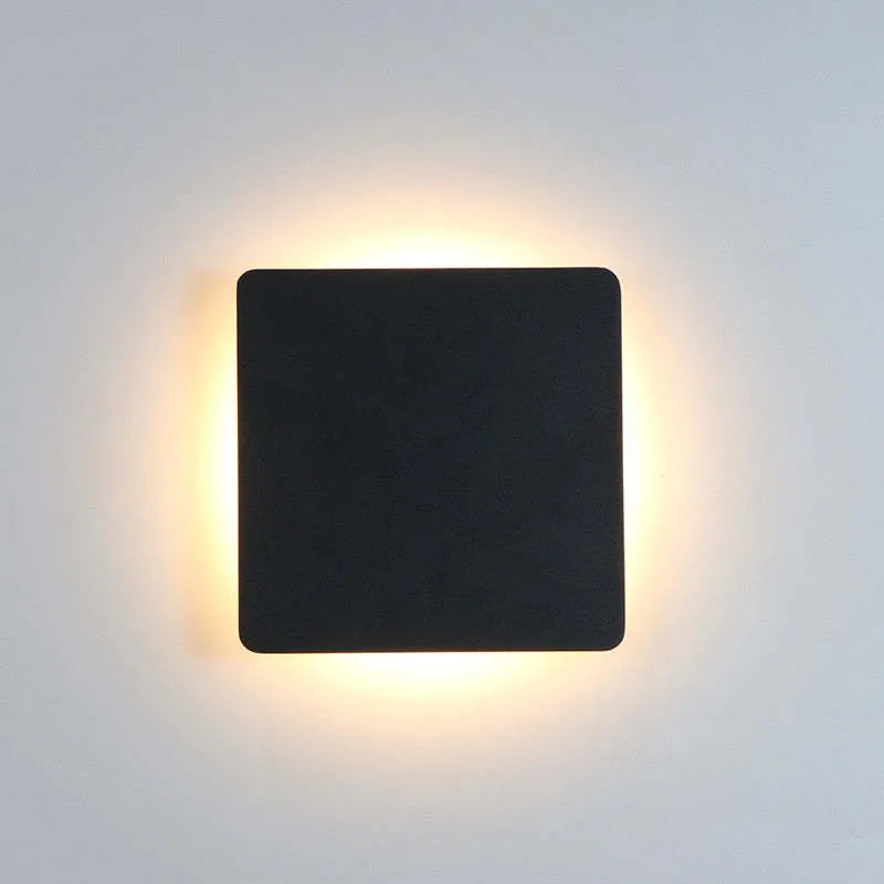Sleek Outdoor LED Wall Light Metal Finish