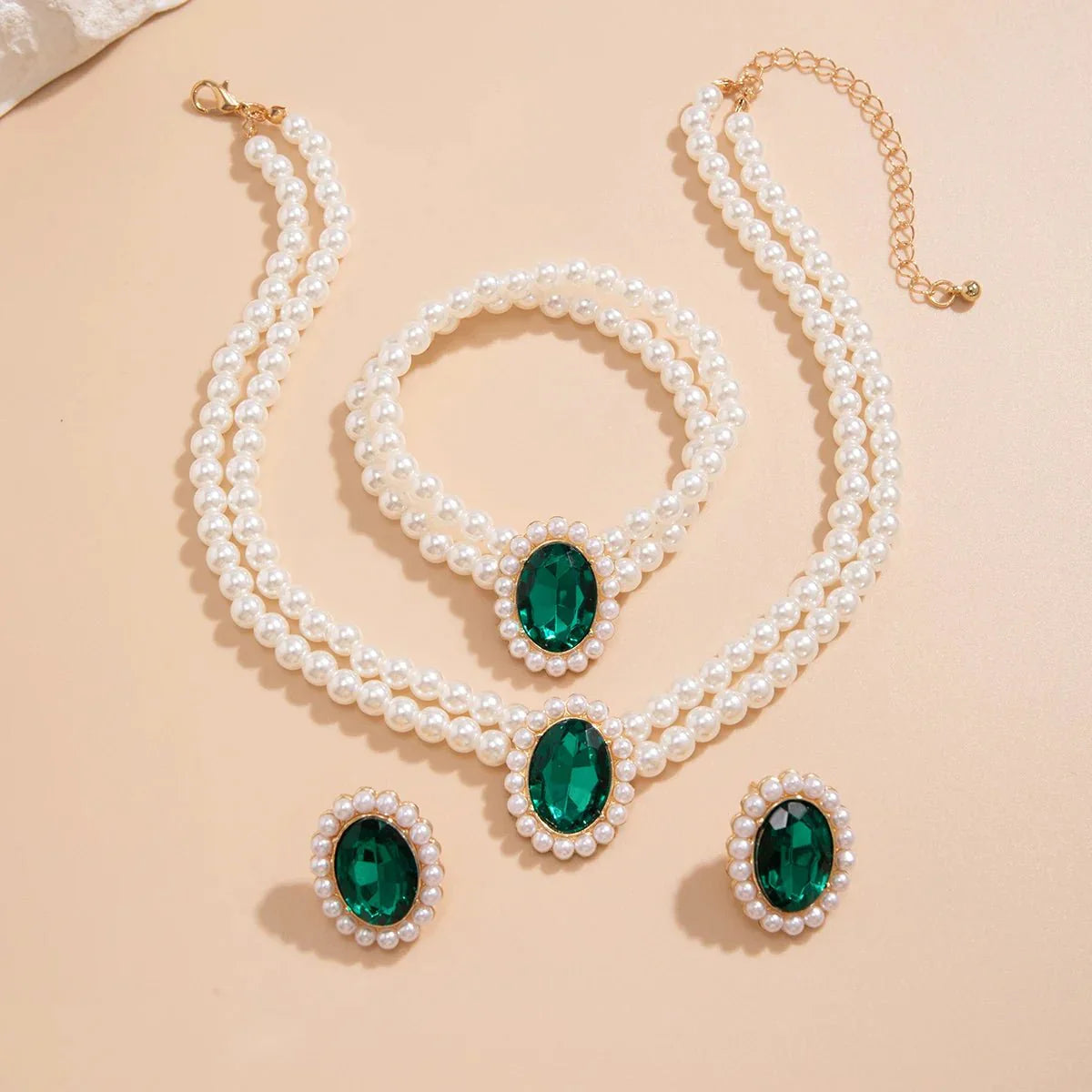 Luxurious Diamond Pearl Jewelry Set Necklace Earrings