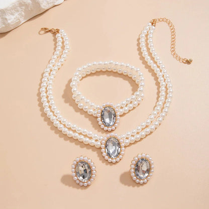Luxurious Diamond Pearl Jewelry Set Necklace Earrings