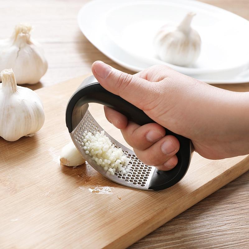 Premium Easy Garlic Crusher - Yeezlab