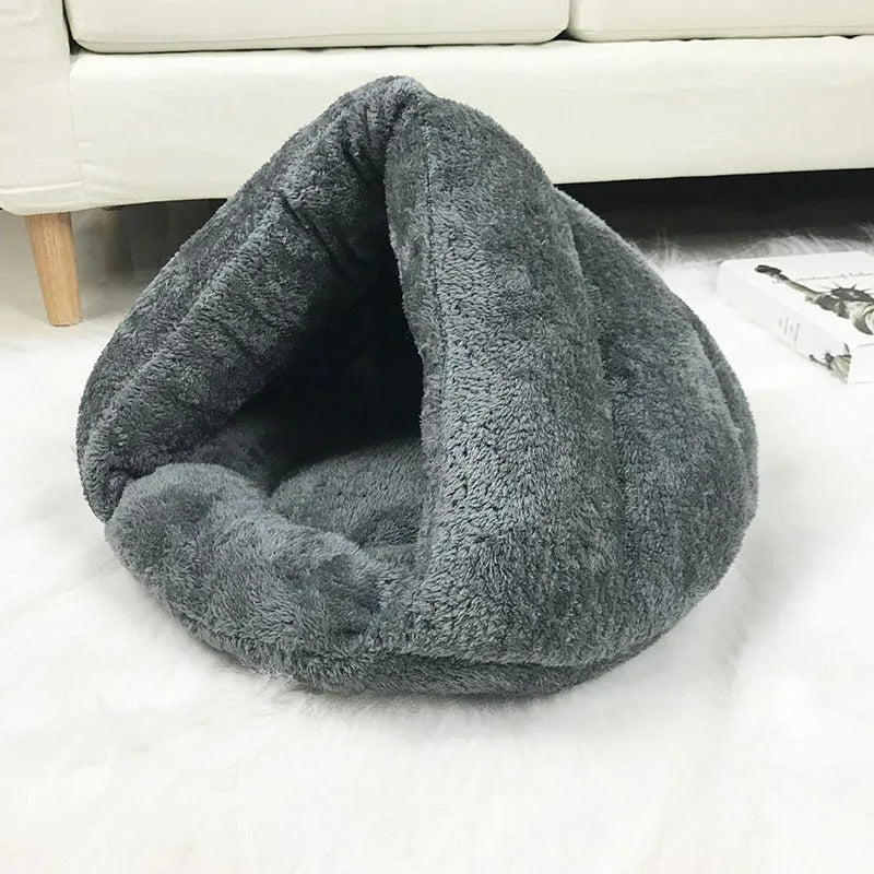 Cozy heated cave pet bed for cats and small dogs