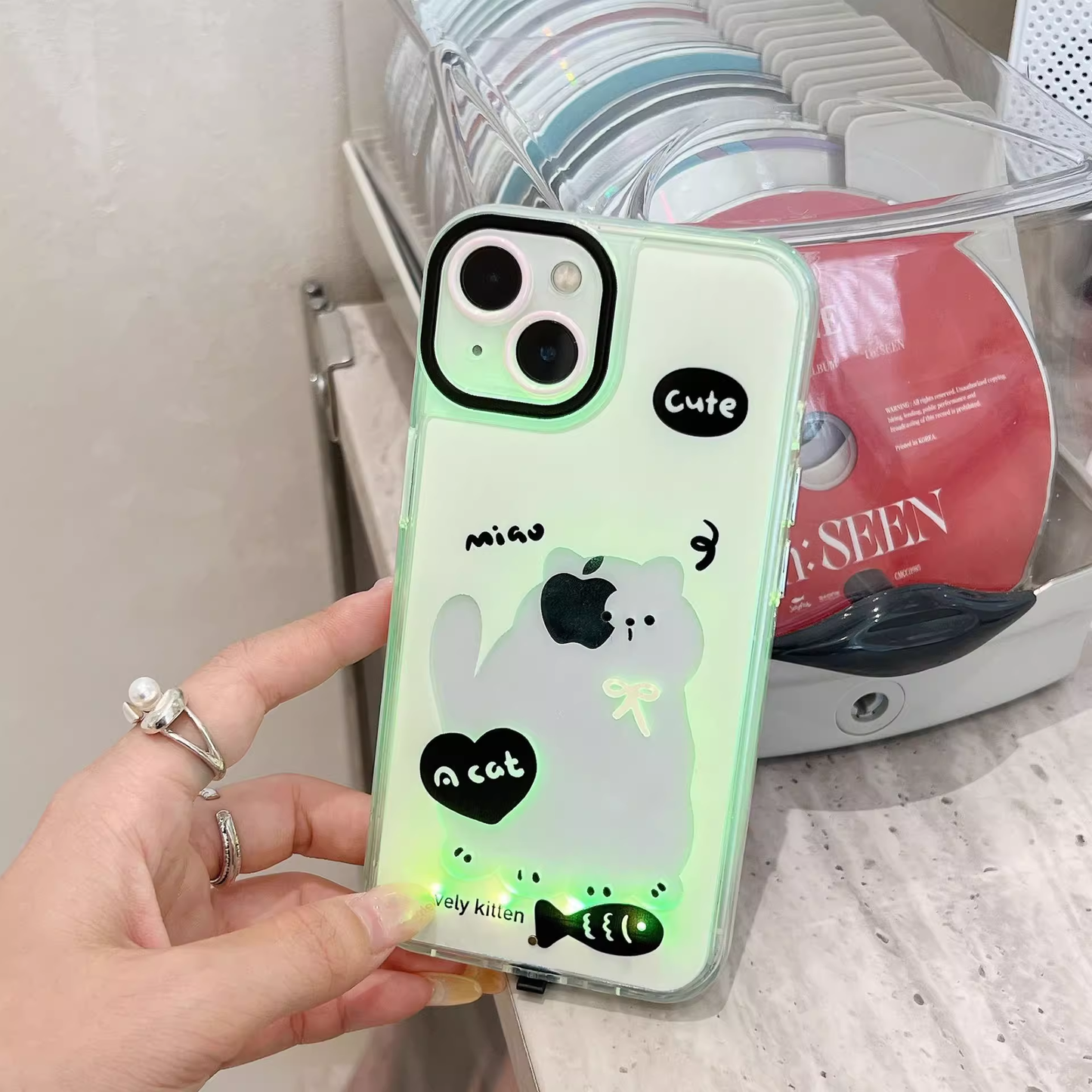 Glowing Cat Design Phone Cover - Yeezlab