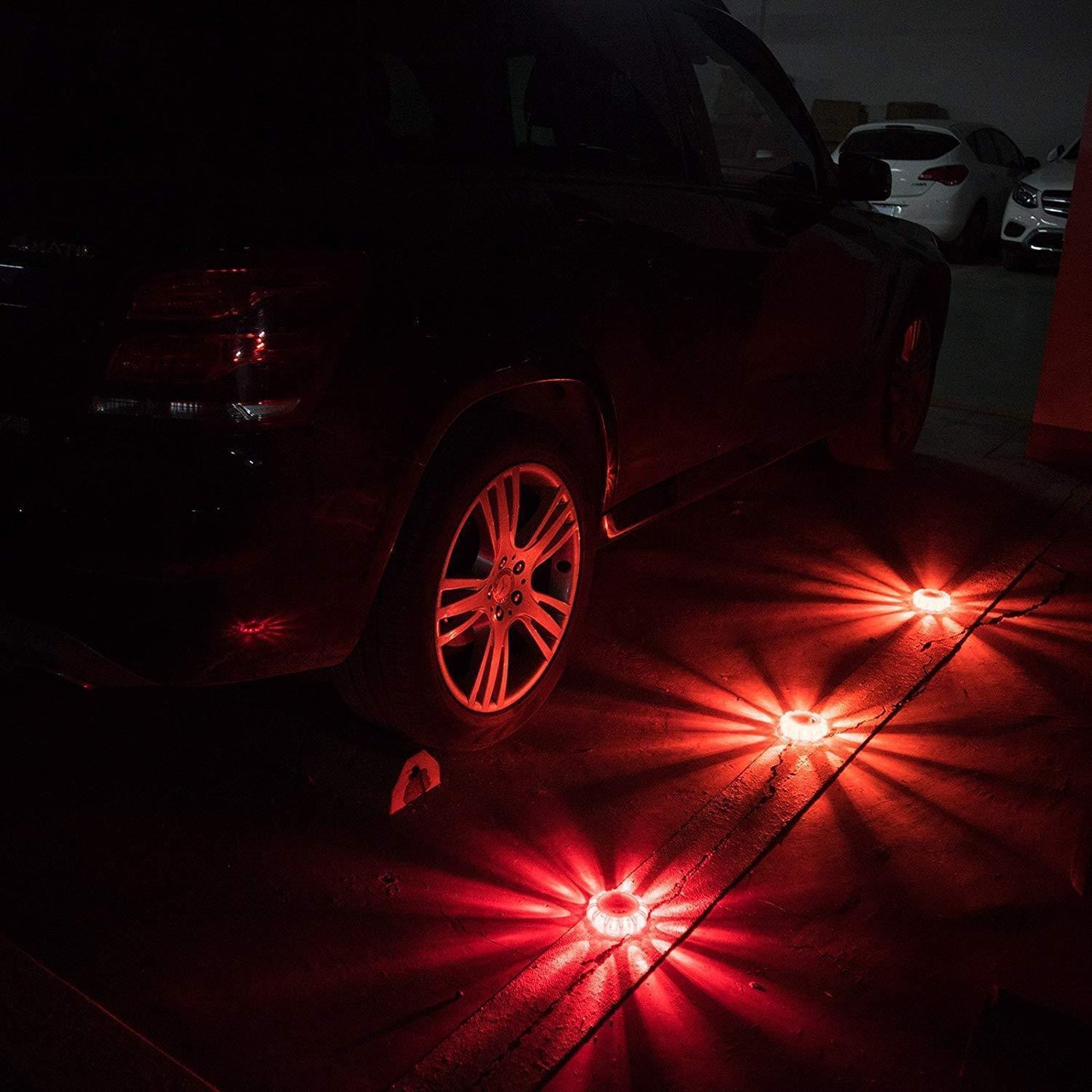 Compact Safety Roadside Flares