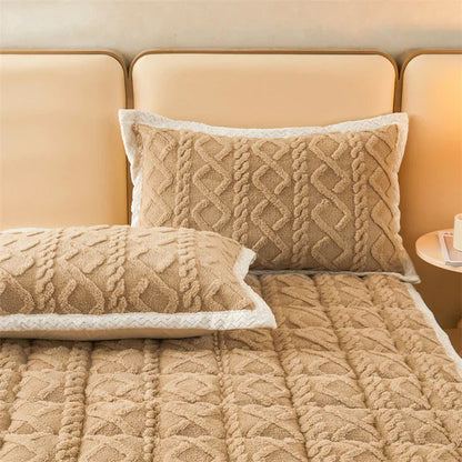 Soft Plush Duvet for Winter Warmth