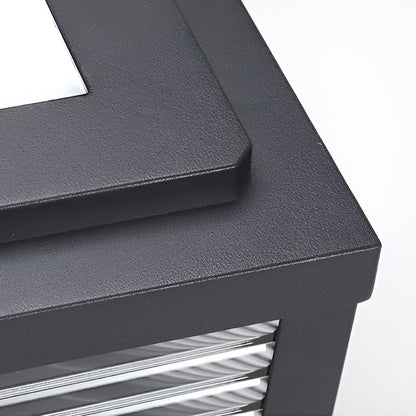 Stylish Outdoor Post Light with Clear Glass Shade