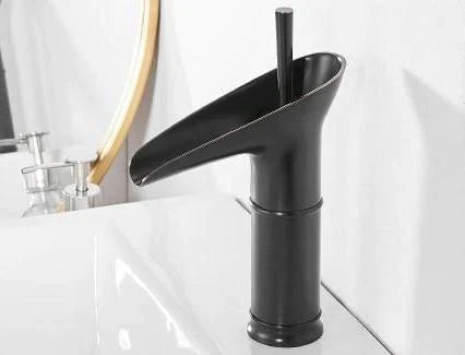 Luxury Bronze Single Handle Bathroom Faucet