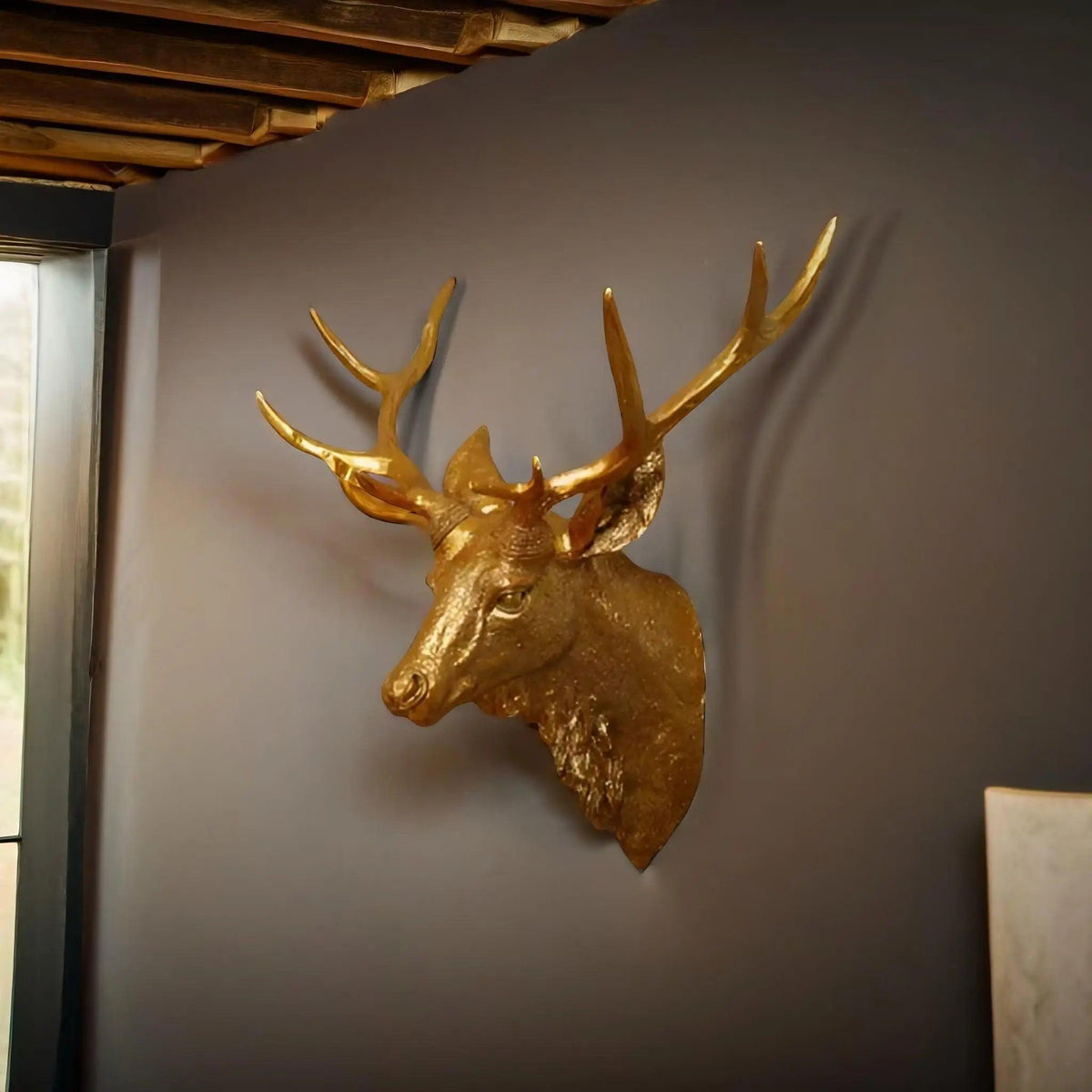 Rustic Deer Antler Wall Decoration for Home