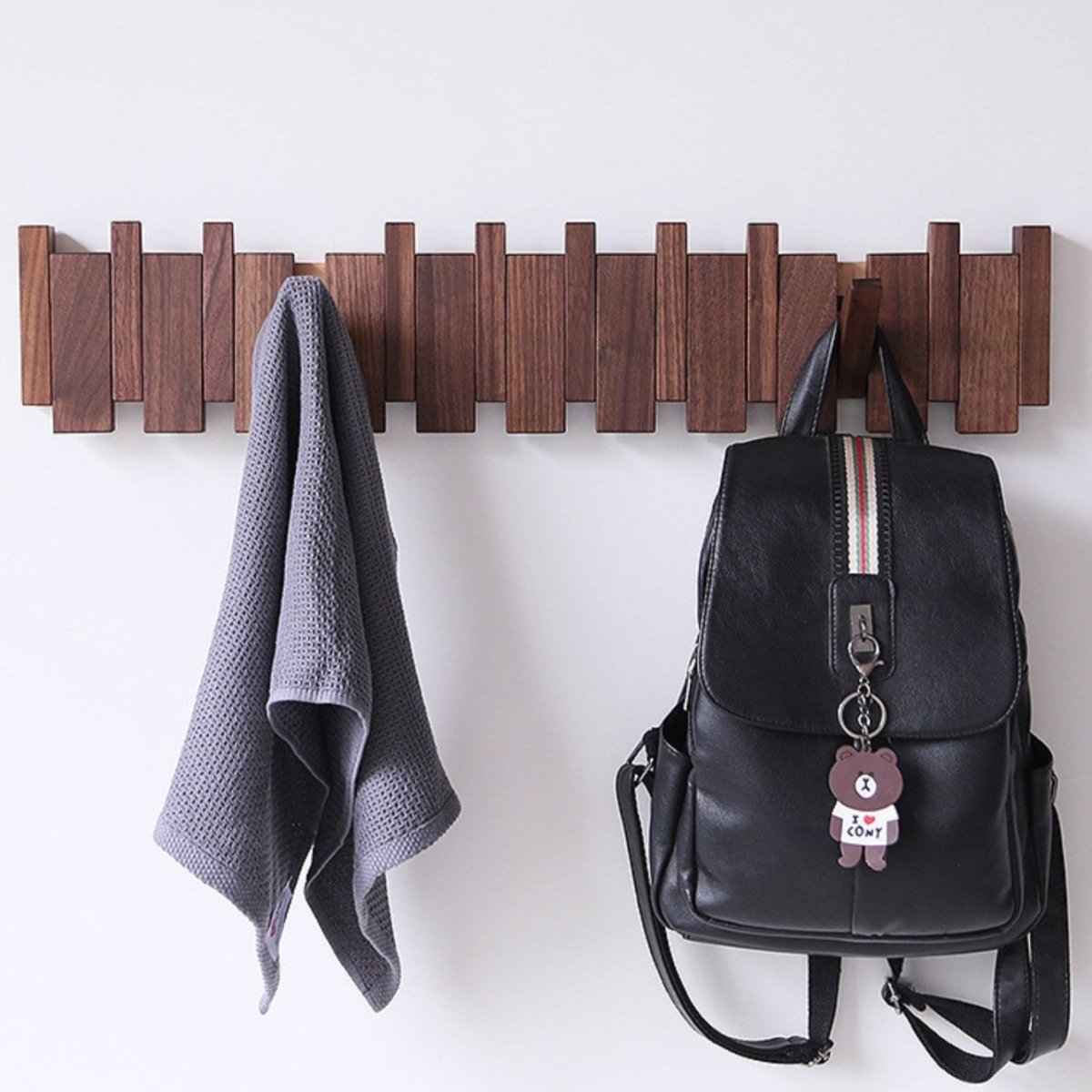 Luxury Wooden Coat Rack – Modern Entryway Storage Solution - Yeezlab