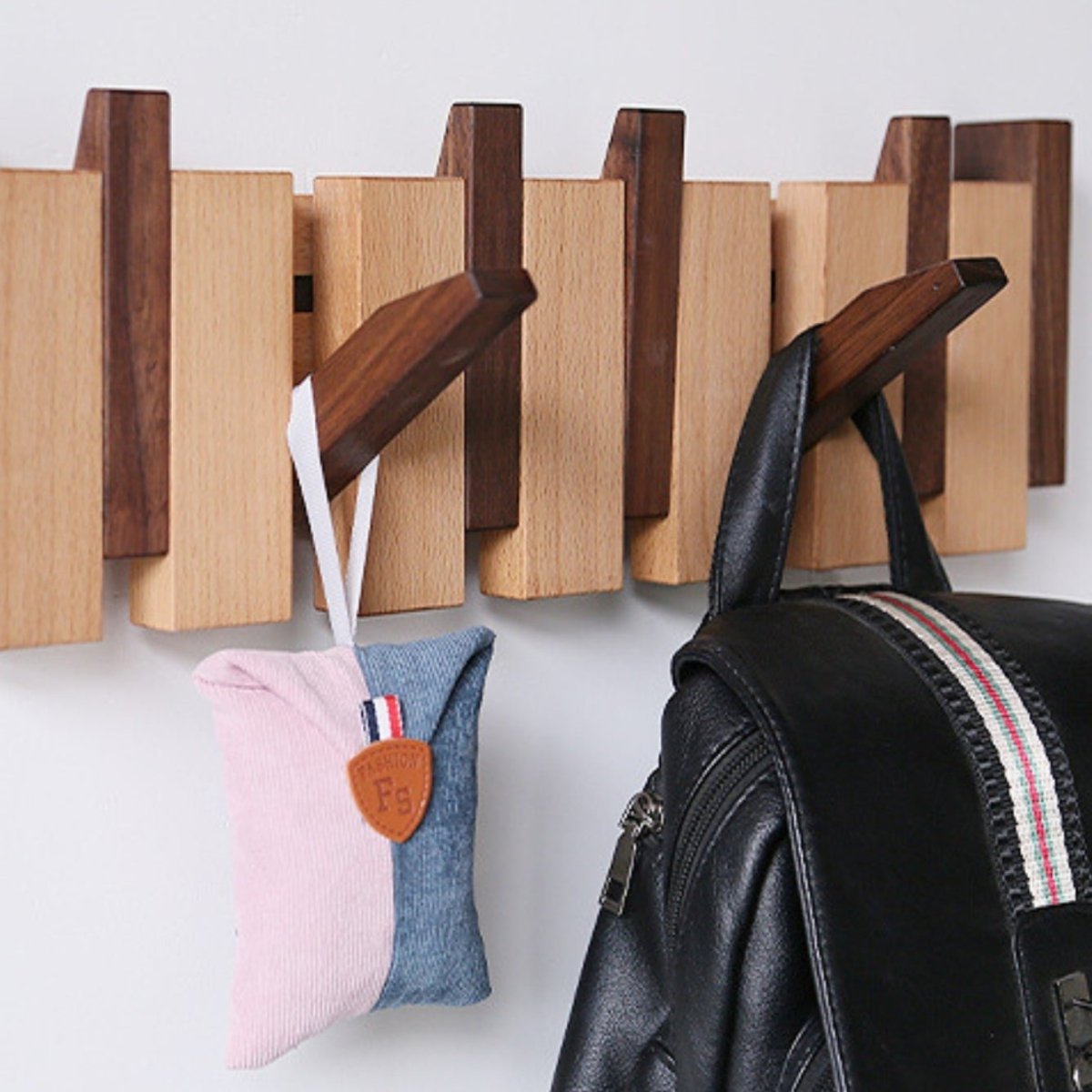 Luxury Wooden Coat Rack – Modern Entryway Storage Solution