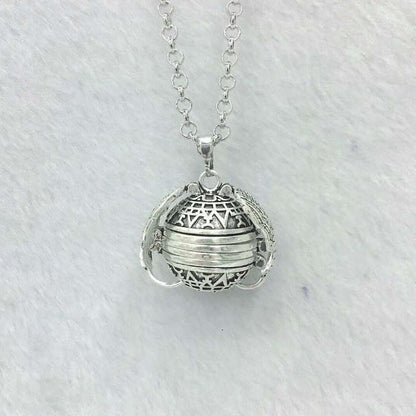 Large Wing Pendant Chain Necklace