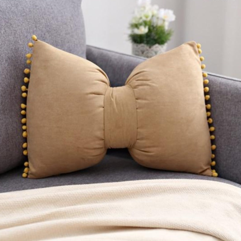 Stylish Arc-Shaped Throw Pillow Decor