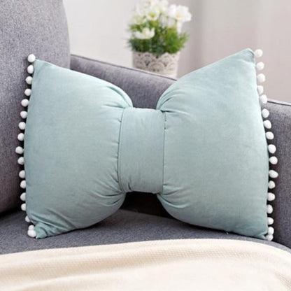 Stylish Arc-Shaped Throw Pillow Decor