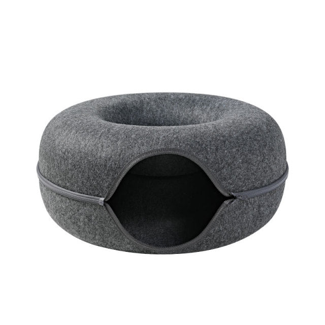 Cozy Natural Fiber Pet Hideaway Bed - Yeezlab