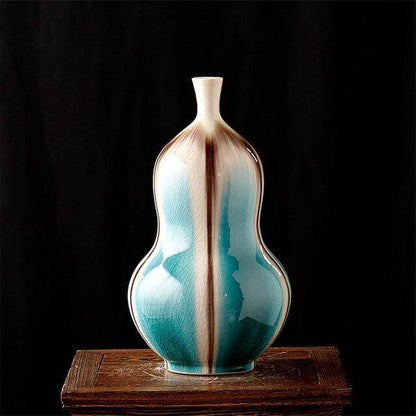 Traditional Chinese Crackled Porcelain Vase