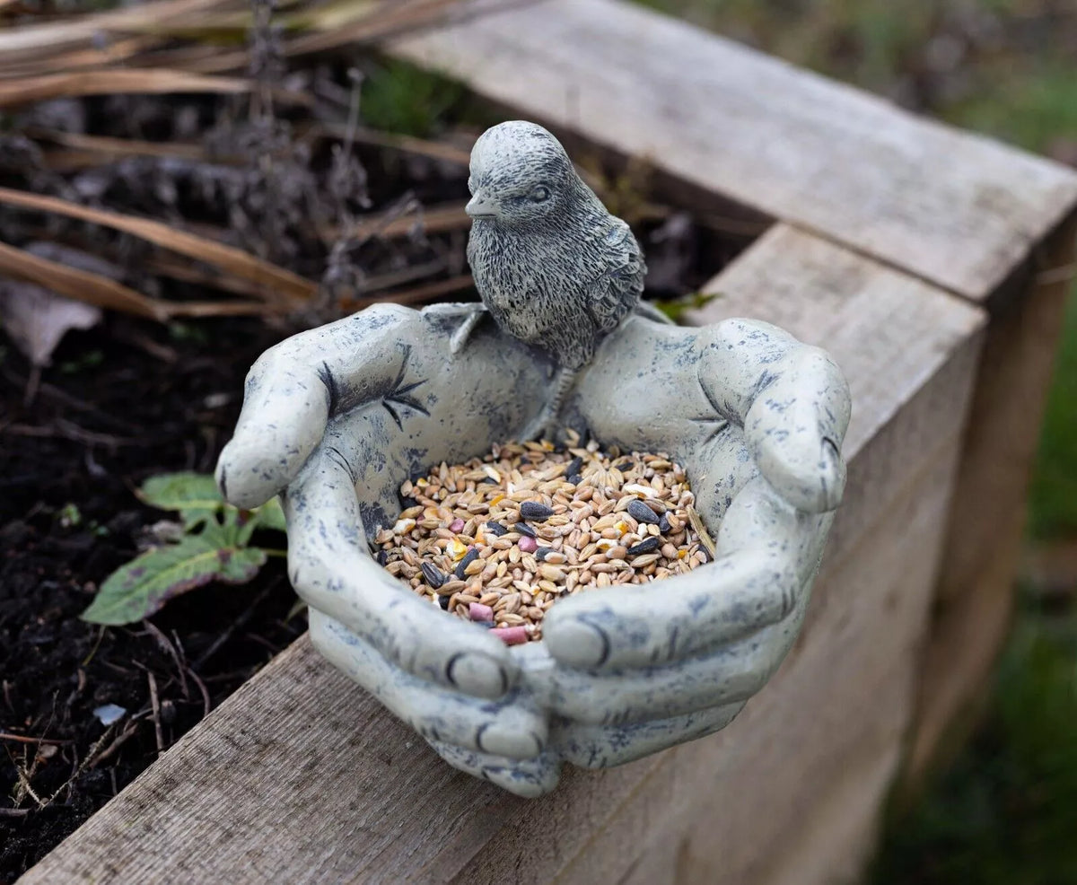 Unique Resin Bird Feeder Handmade Garden Decoration - Yeezlab
