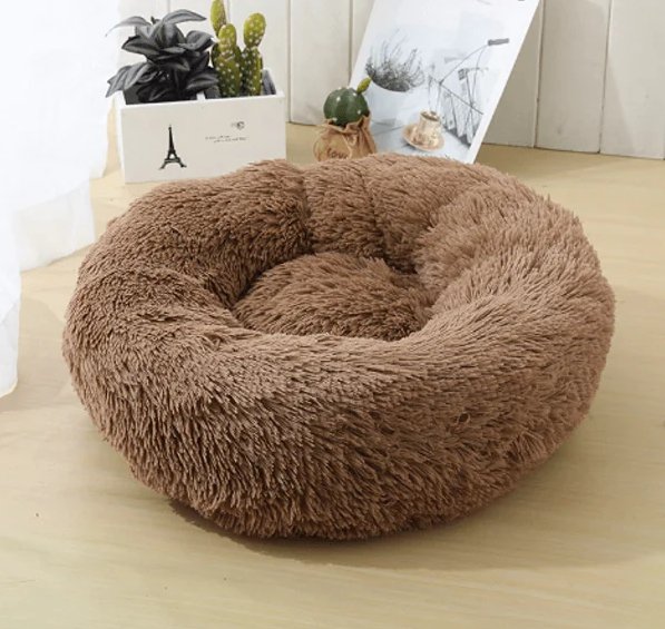 Soft calming pet bed for cats and dogs