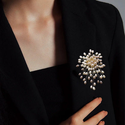 Luxury Women's Handmade Pearl Pin Brooch