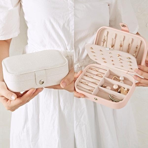 Stylish Jewel Storage Case
