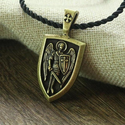 Trendy Angel Pendant Necklace - Yeezlab
