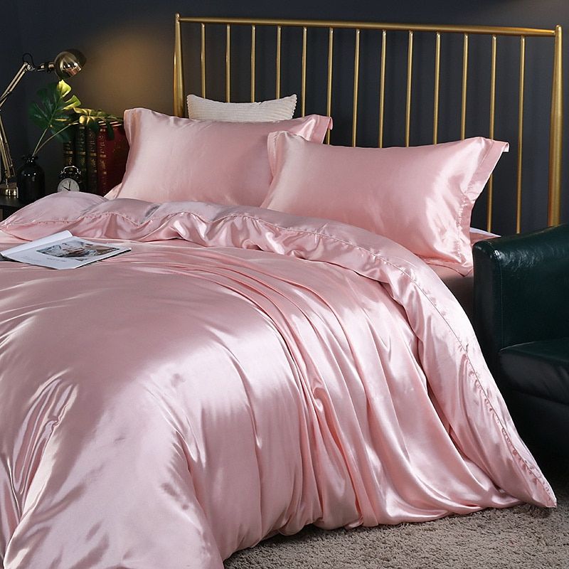 Soft Premium Bedding Set - Ultimate Sleeping Comfort